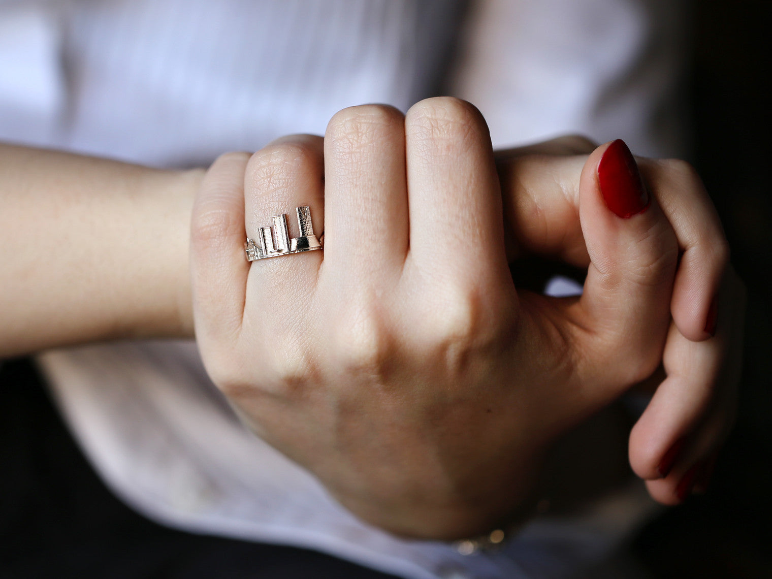 Cityscape Ring Toronto in 14K/18K Gold